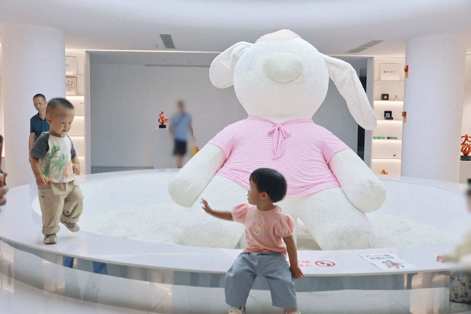 厦门艺术展|雨天溜娃好地方