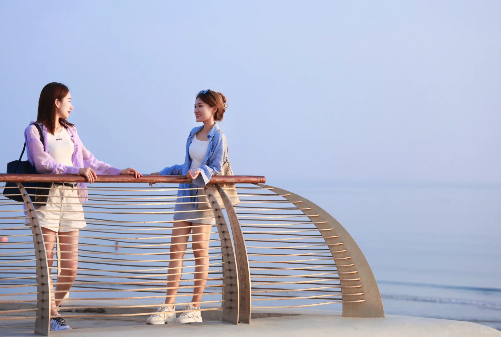 和闺儿难忘的烟台之旅——孤独的鲸