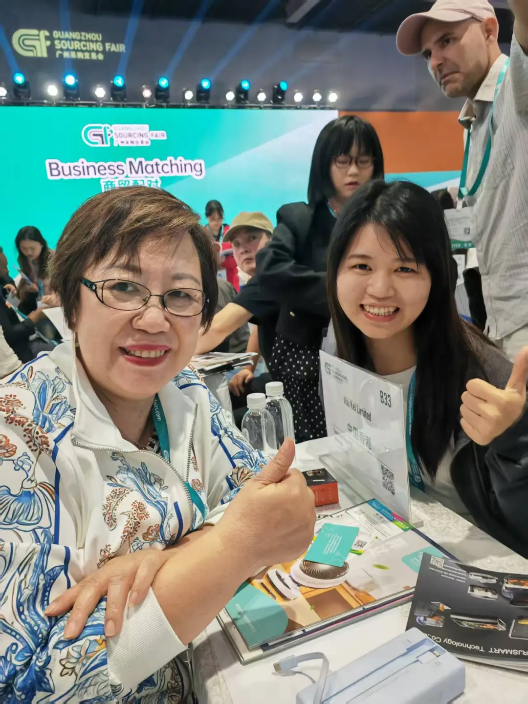 这次去展会也太累了吧