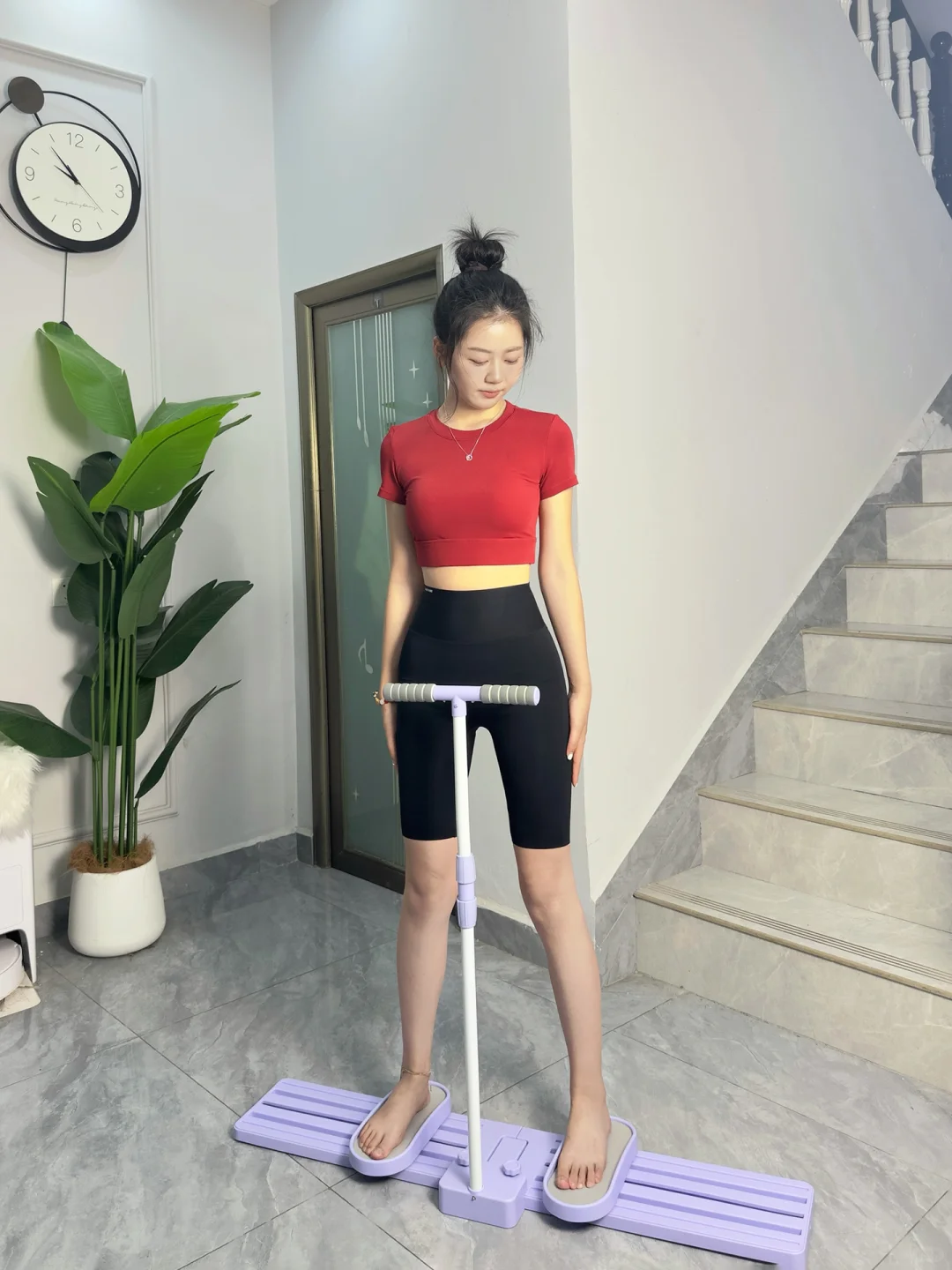 宅家滑雪机暴汗?瑜伽裤显瘦真香！