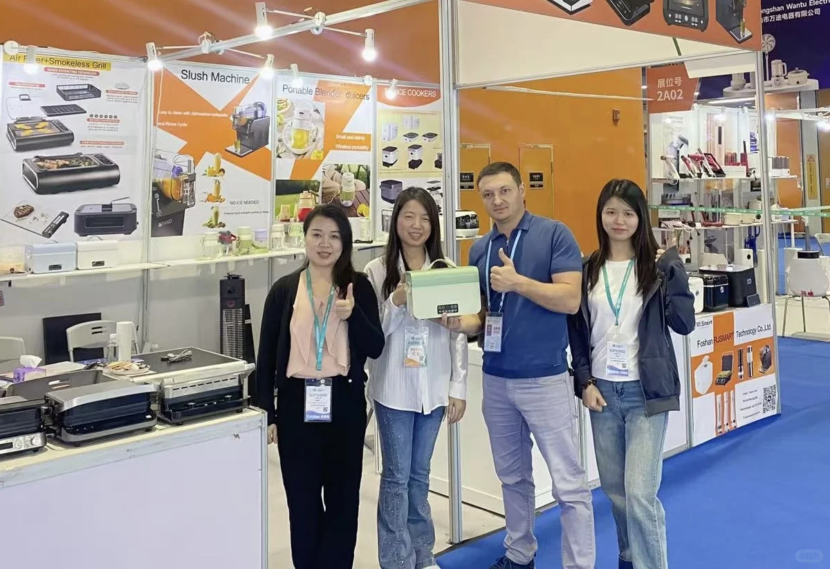 这次去展会也太累了吧