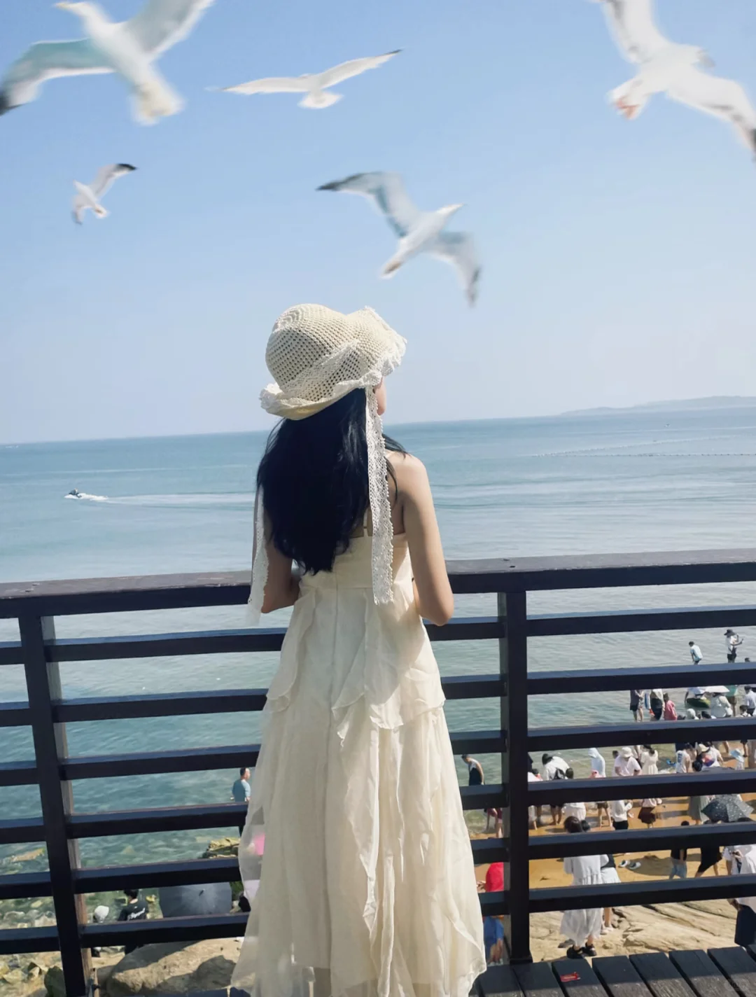 这几套太适合去海边穿了