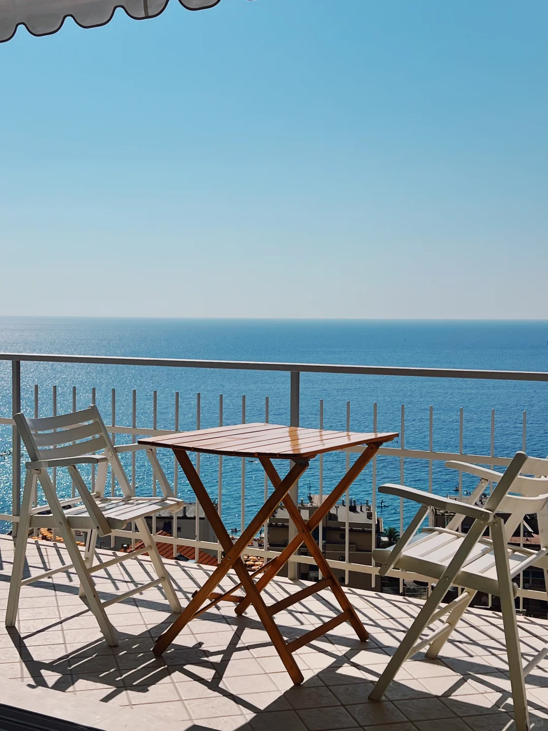 44岁小姐姐晒个肉感身材