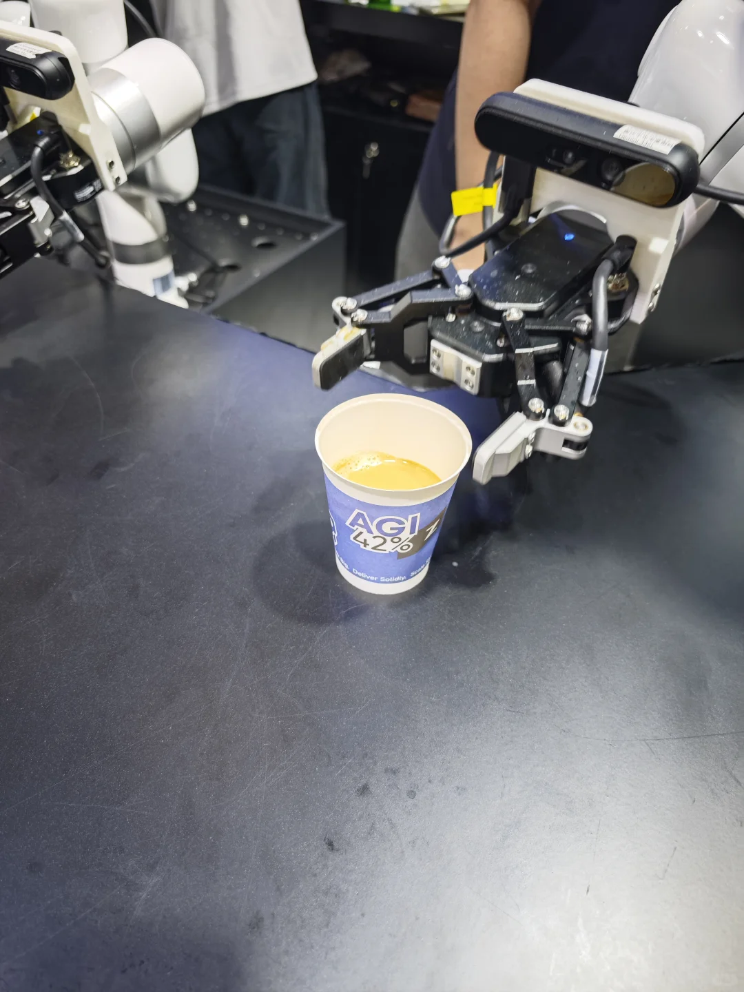 在WAIC2025看到了一些努力和挣扎