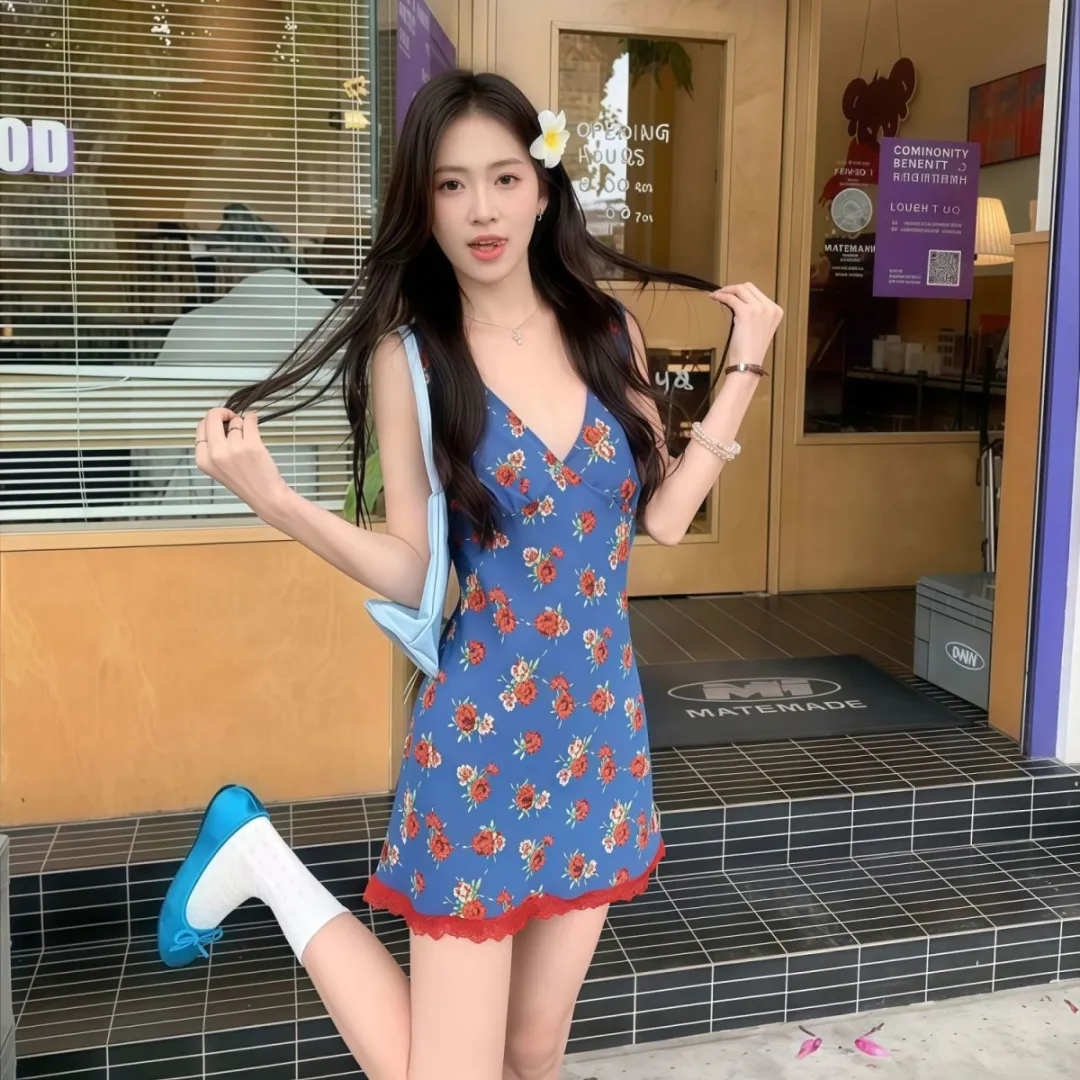 ?2025新款，海边穿搭太出片了！