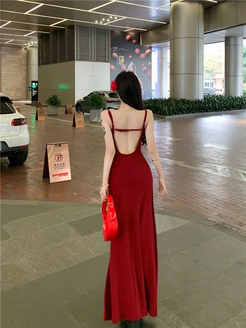 你与妩媚动人只差这条红裙?