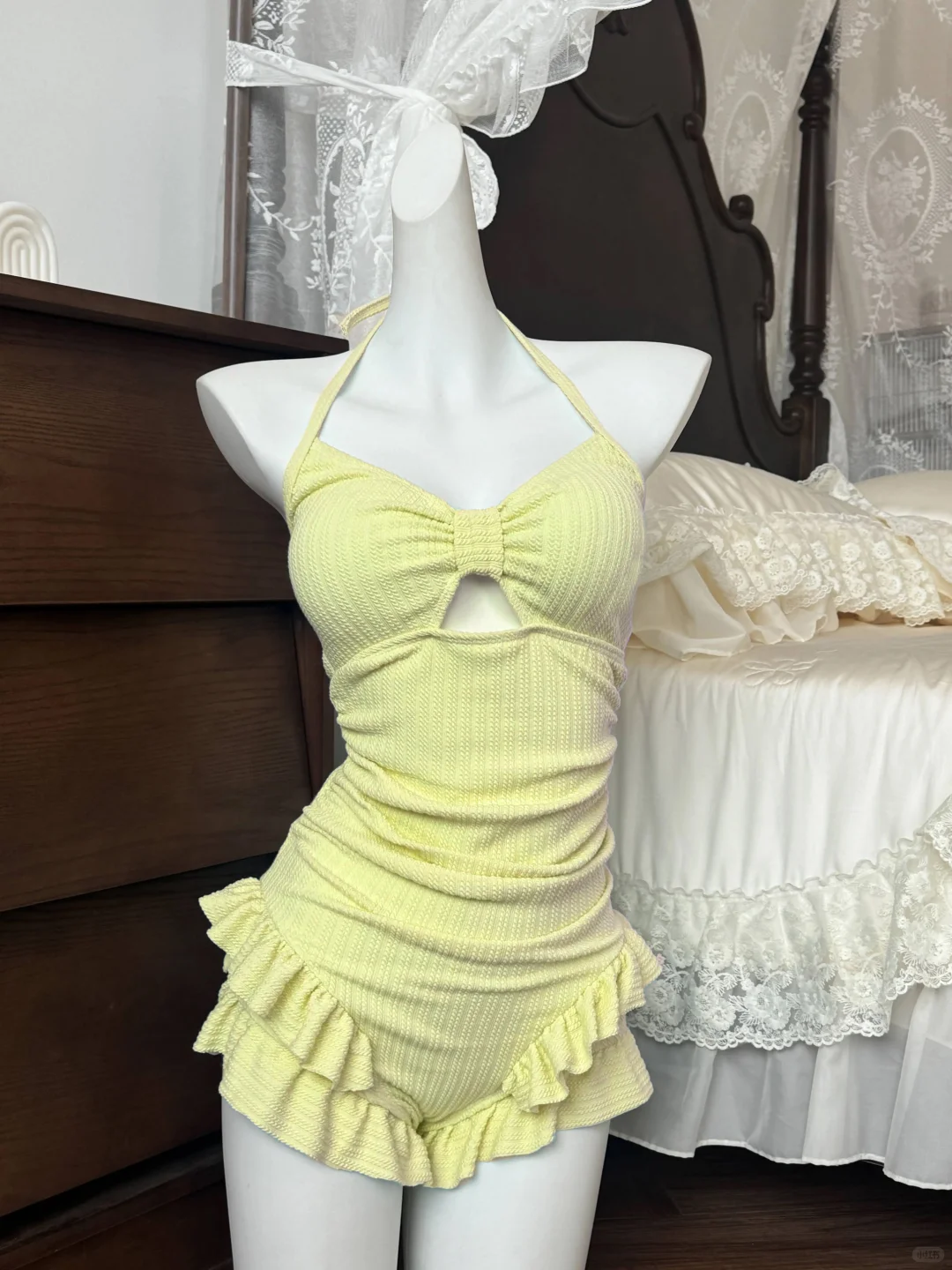 155cm穿泳衣显矮？高腰设计把腿拉到胸口！