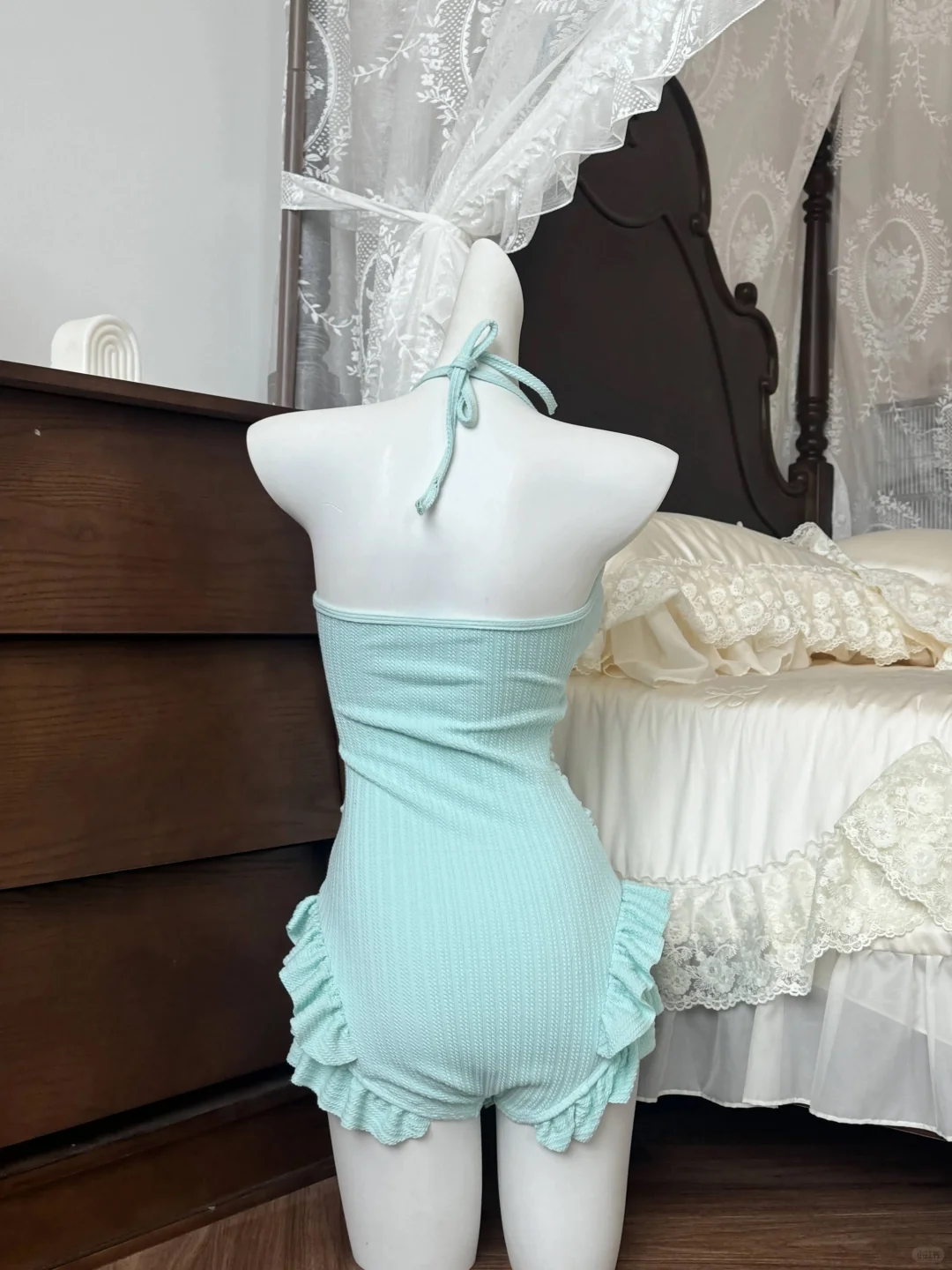 155cm穿泳衣显矮？高腰设计把腿拉到胸口！