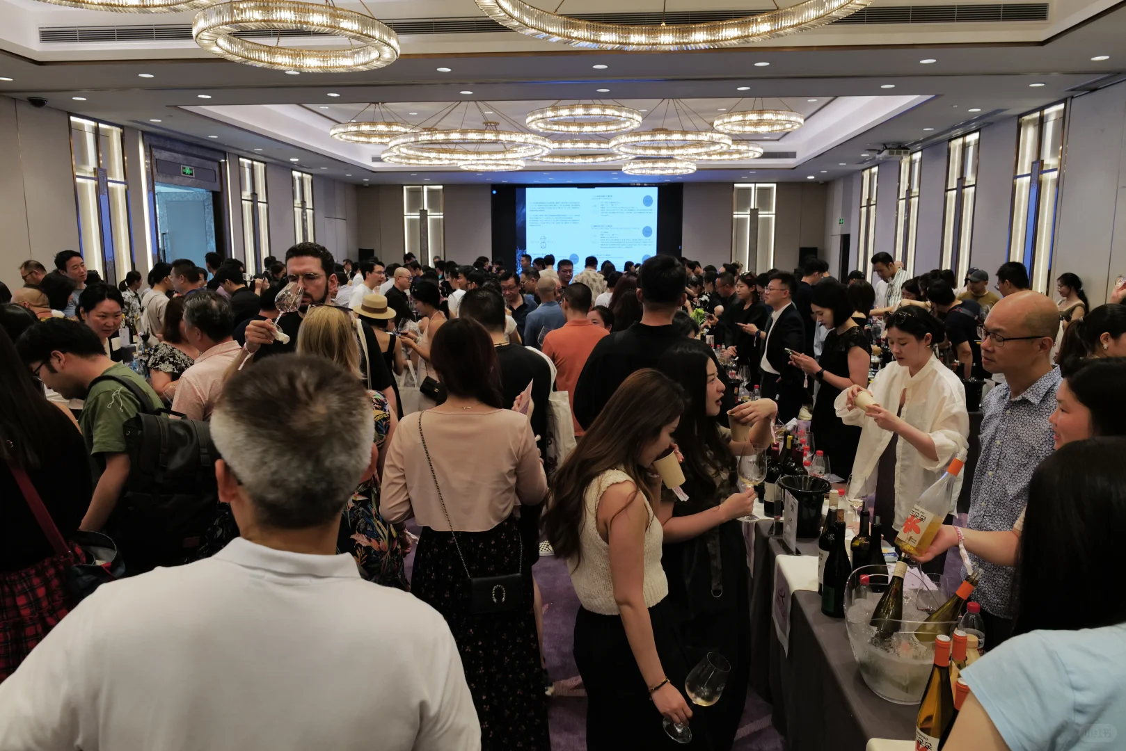 【中国制造】葡萄酒发现之旅 | 即刻报名