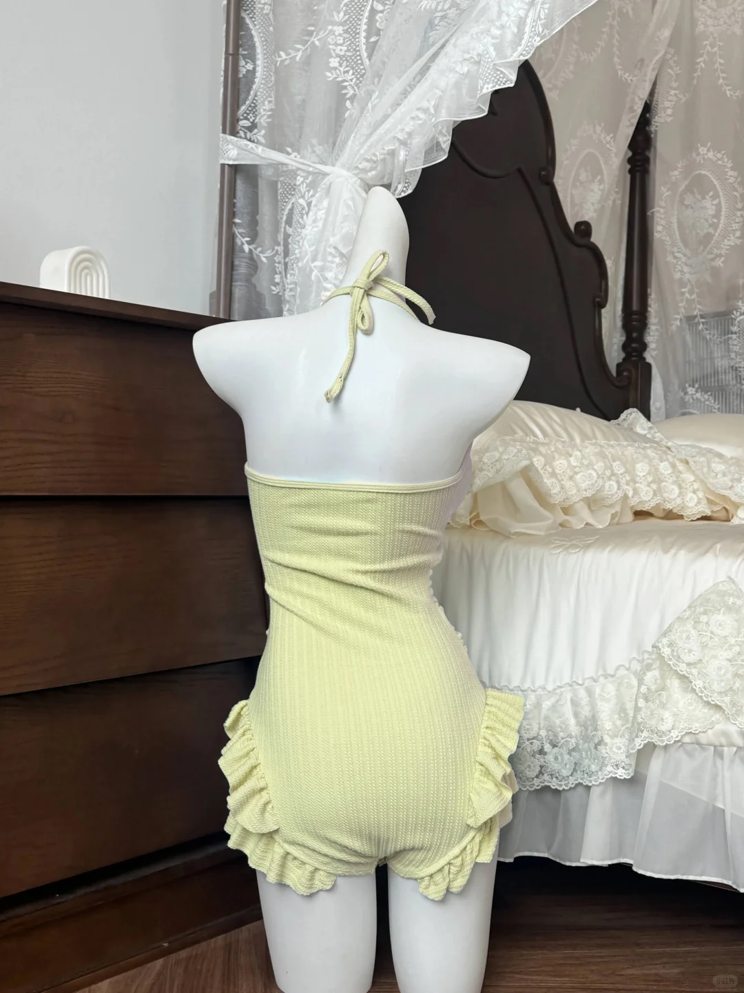 155cm穿泳衣显矮？高腰设计把腿拉到胸口！