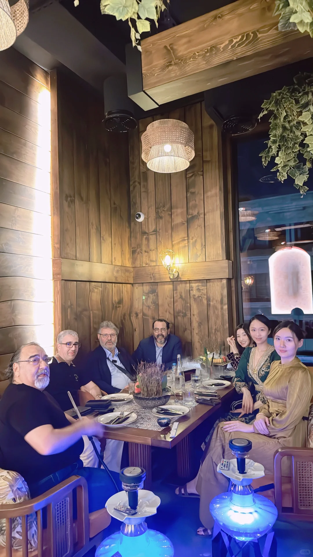 有没有一起的朋友？