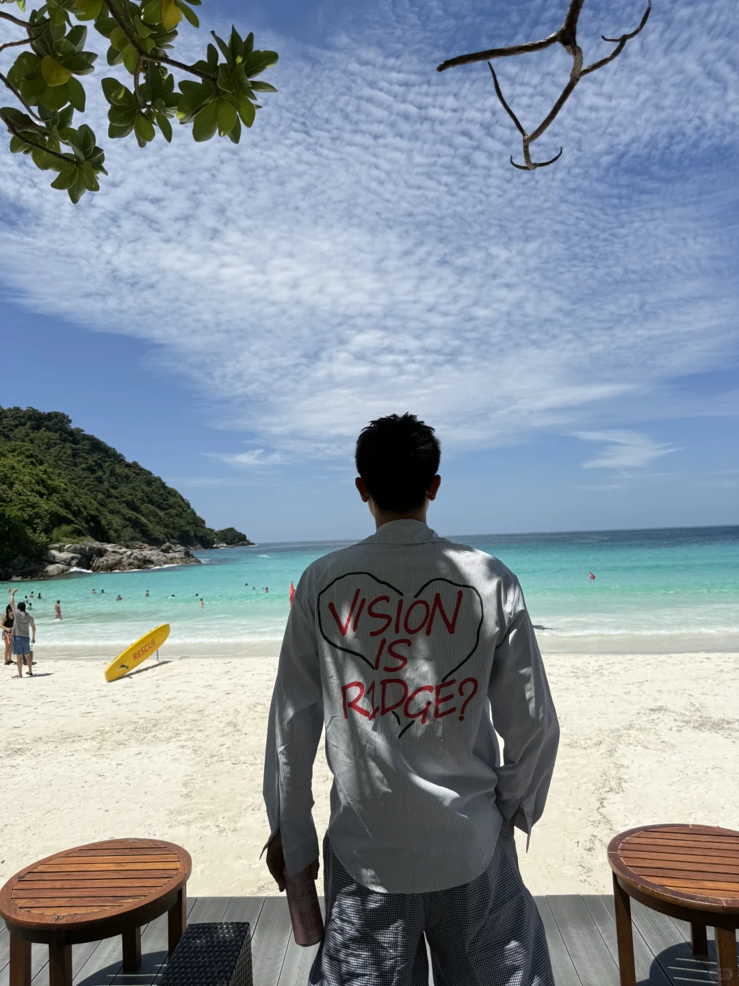 18图放送? 皇帝岛拉查酒店