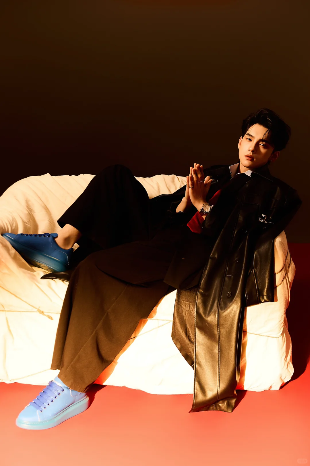 看着我！！！拿什么抵抗我?