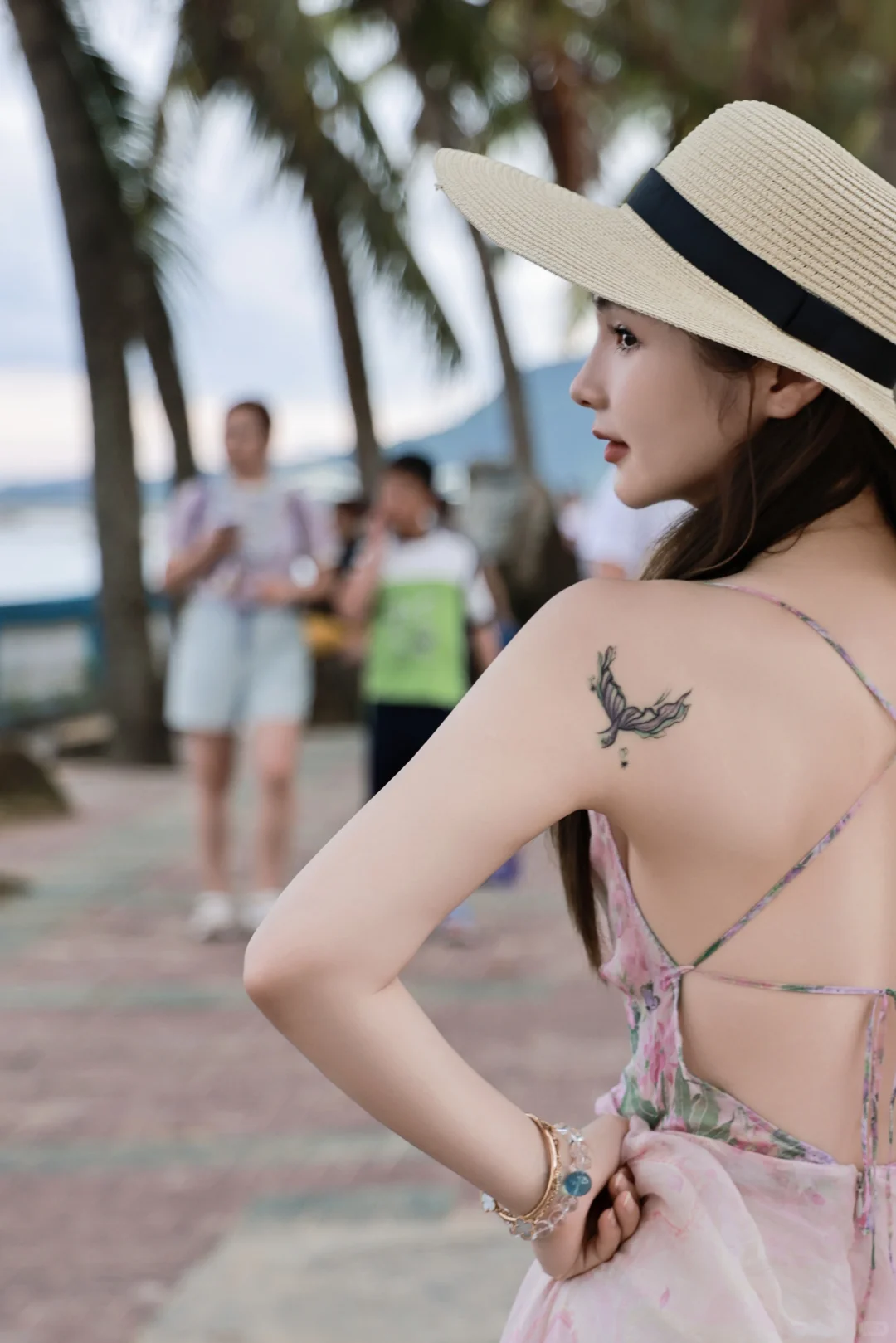 海边度假穿搭⛱️海边拍照姿势??