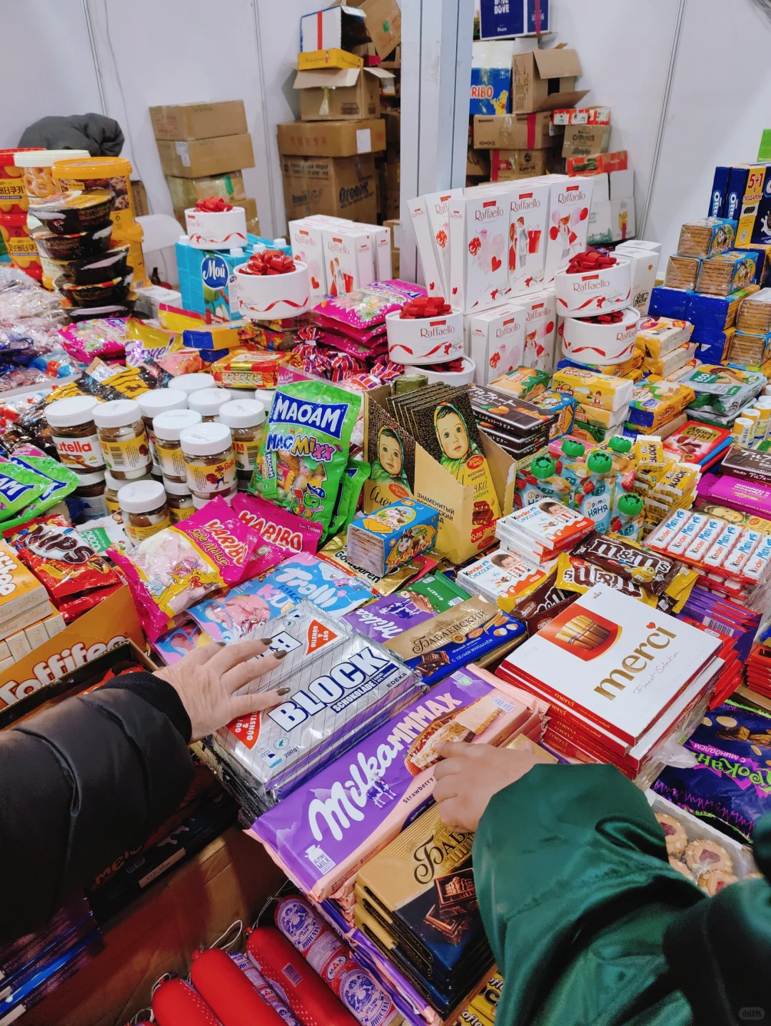 呼市姐妹又来逛展销会啦！