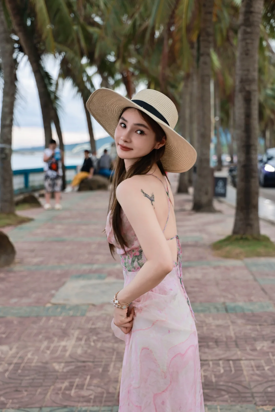 海边度假穿搭⛱️海边拍照姿势??