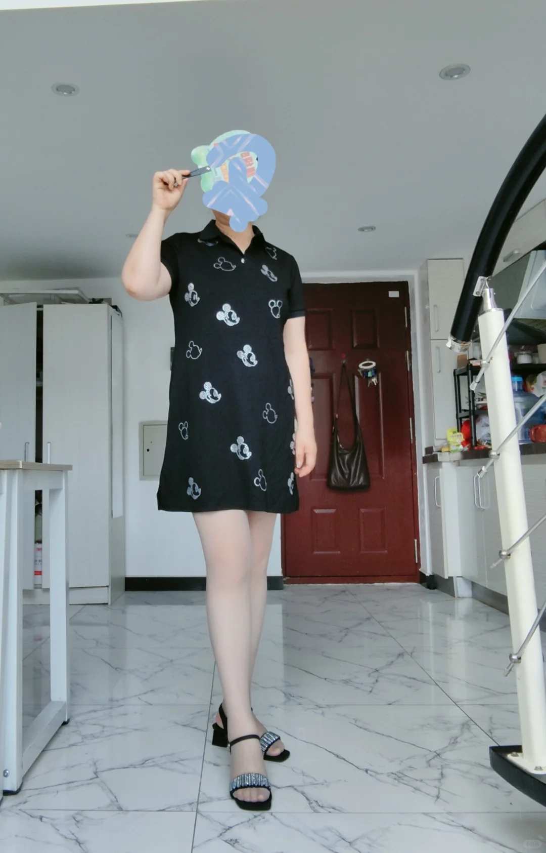 小姨最近不能露脸，附一张年轻时照片（最后）