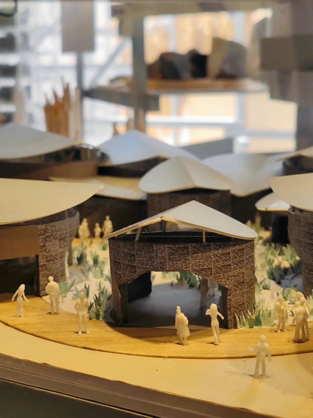 东京看展｜大阪万博的可爱建筑们