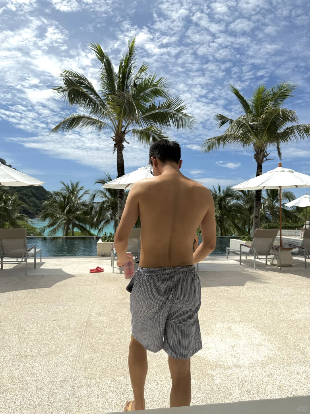 18图放送? 皇帝岛拉查酒店