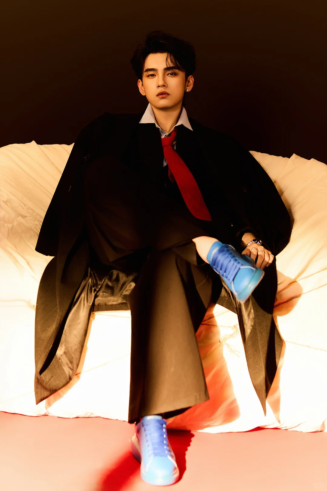 看着我！！！拿什么抵抗我?