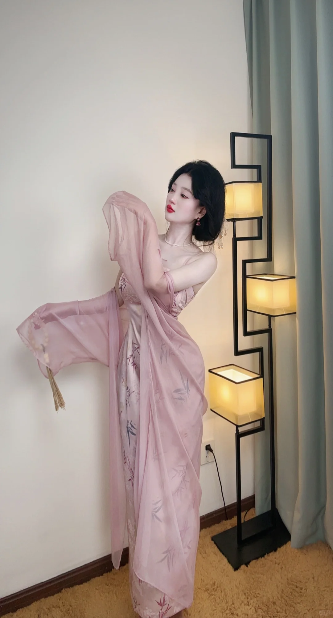 给自己做的新裙子