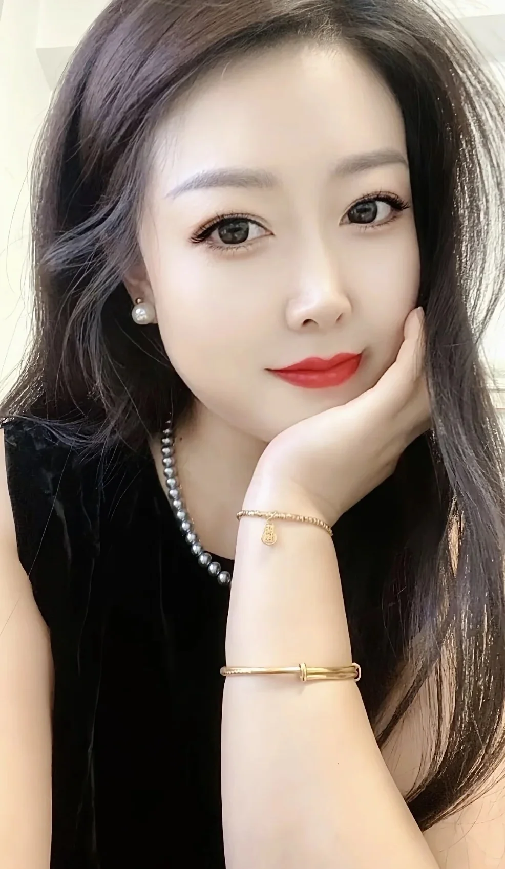 39岁单身离异小姐姐，你还喜欢吗