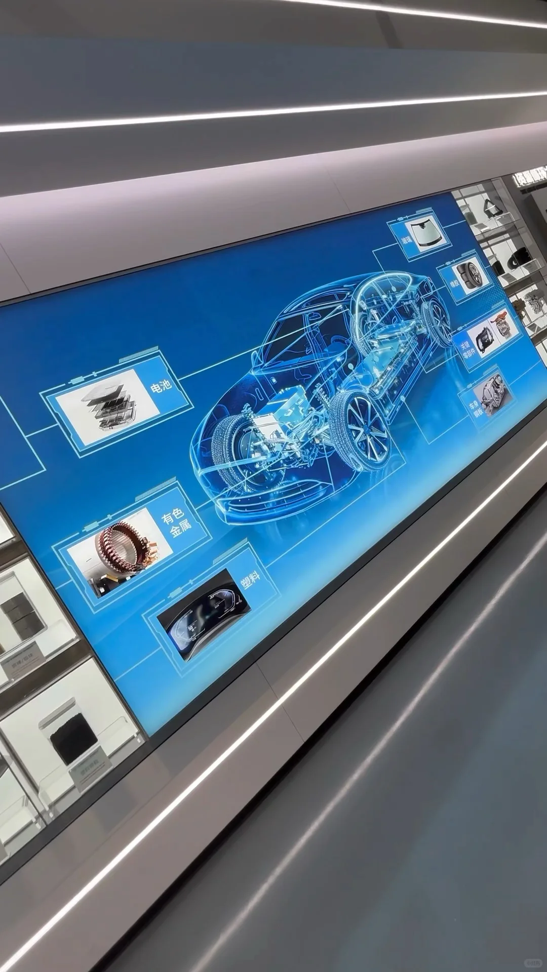 展厅设计 ｜优湃展厅的未来科技