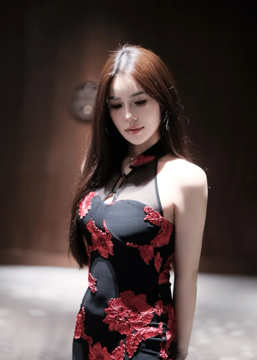 妩媚勾魂风情万种他小妈