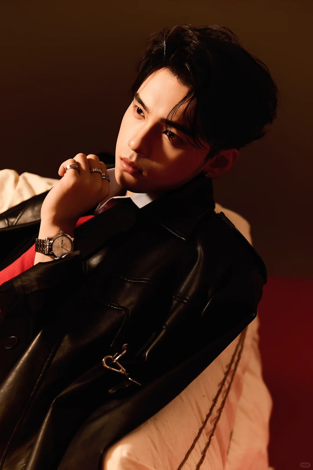 看着我！！！拿什么抵抗我?