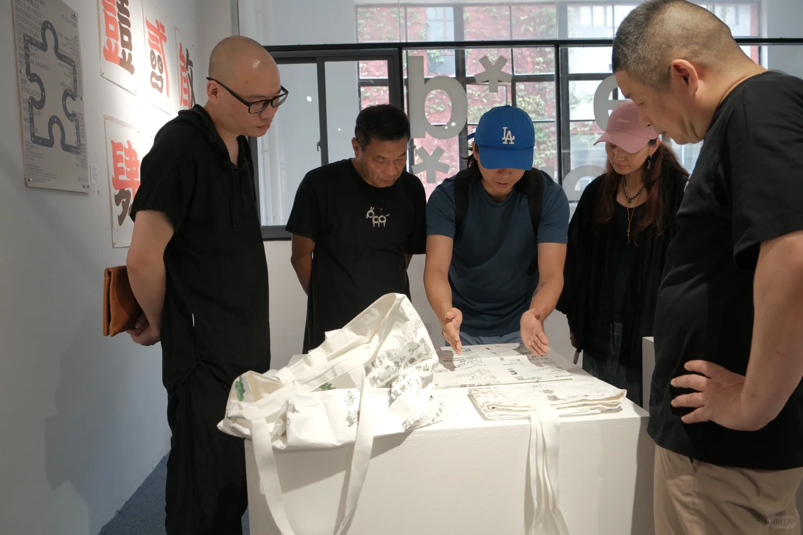 跟著設計師去看展