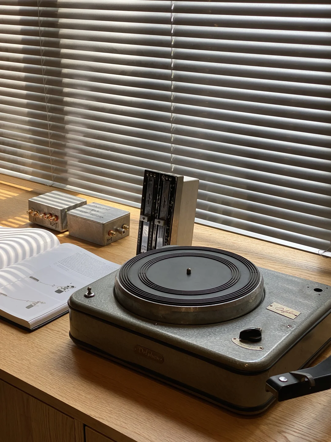 新展｜领略中古音响的设计之美