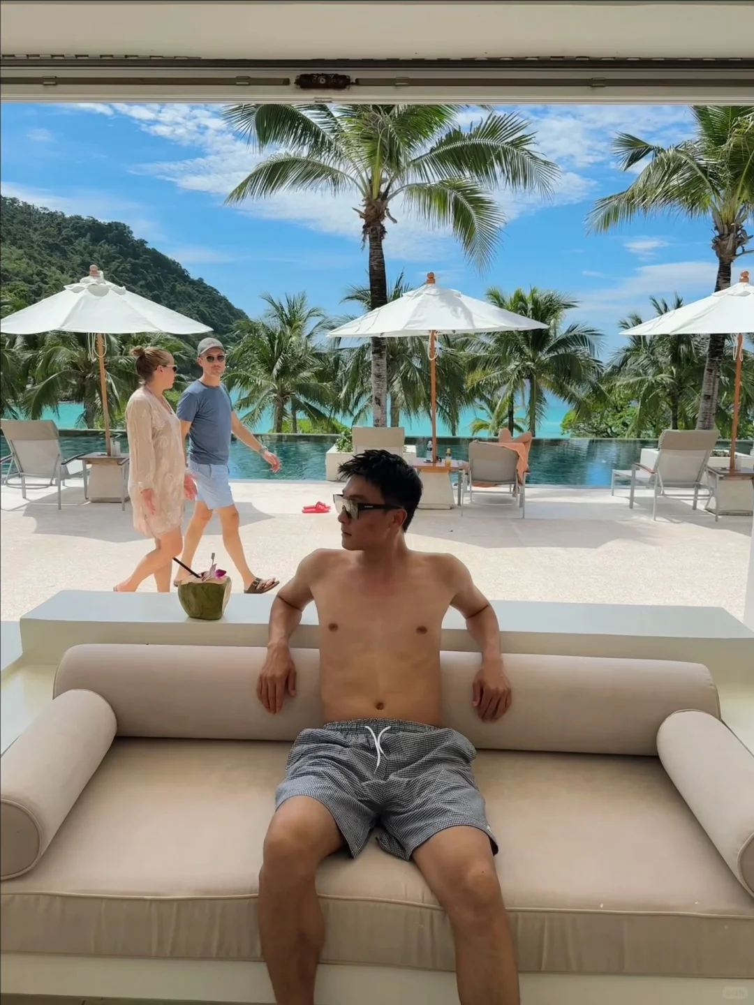 18图放送? 皇帝岛拉查酒店