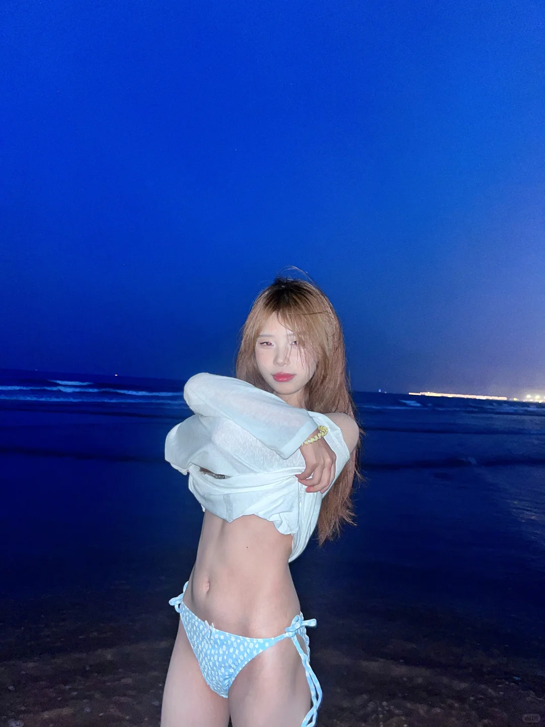 晚上的海边就这样拍