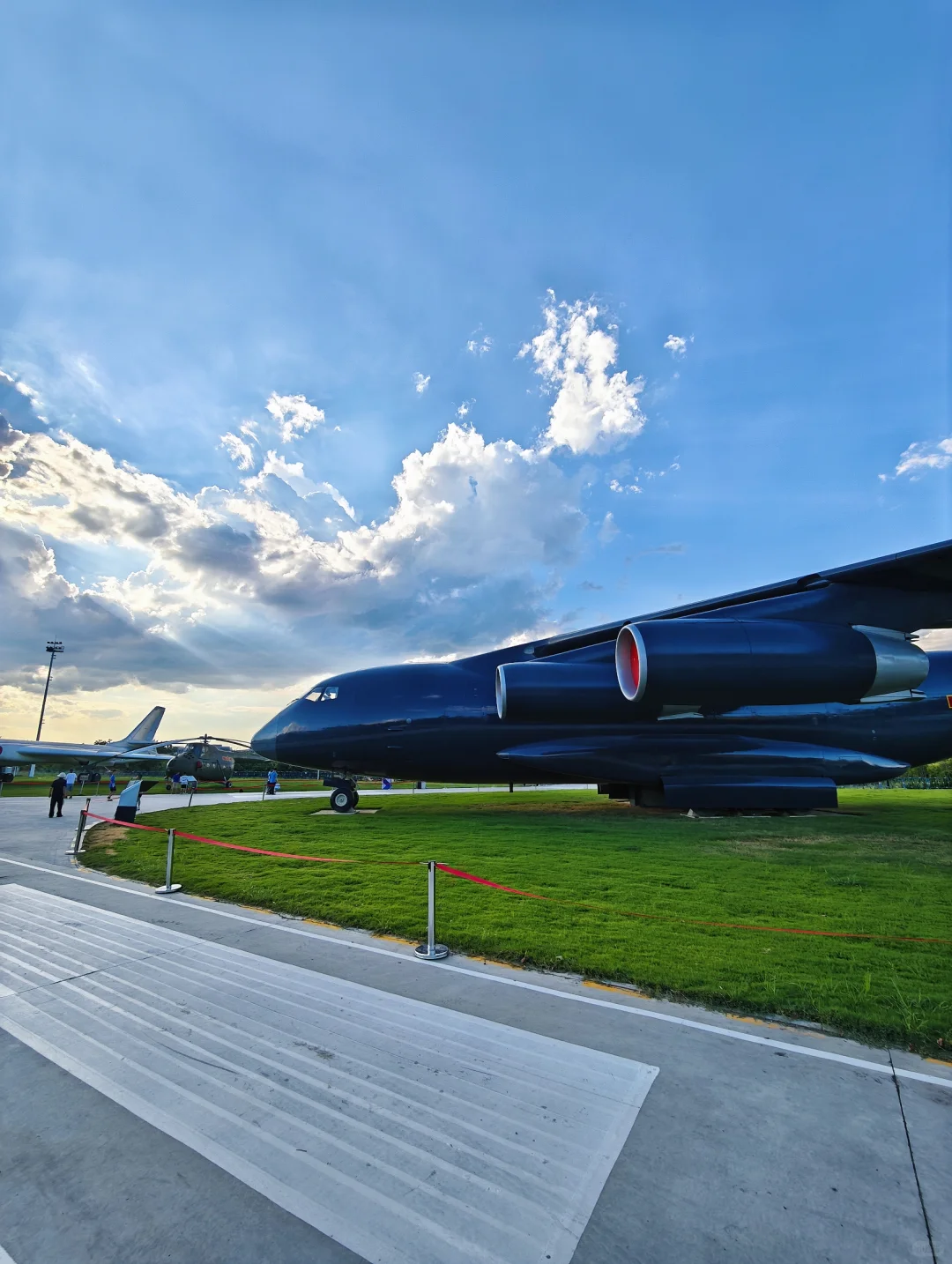 太震撼了！西安限时免费参观运20！