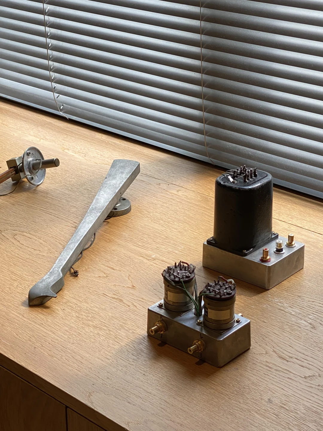 新展｜领略中古音响的设计之美