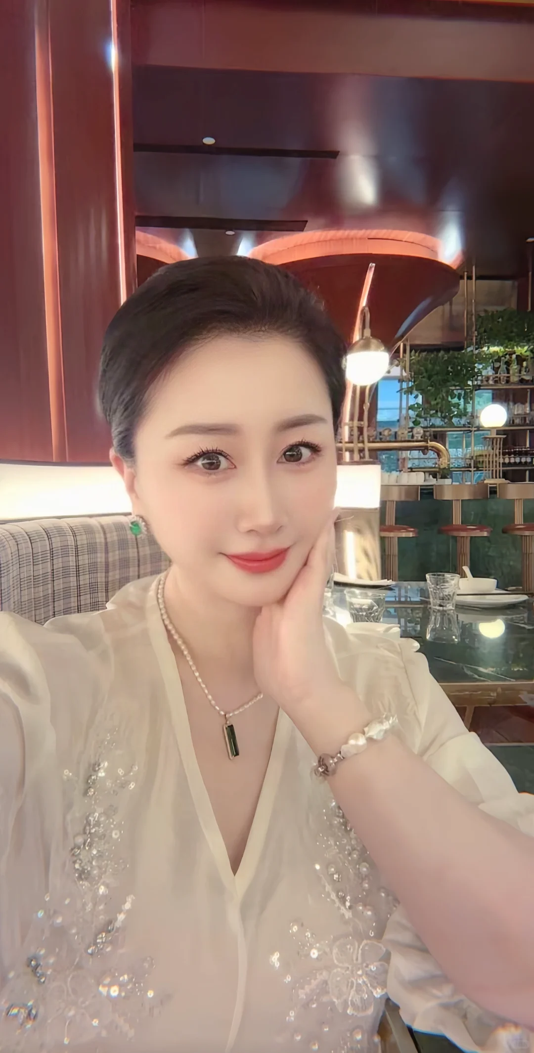 42岁离异的老阿姨 还有人追吗？