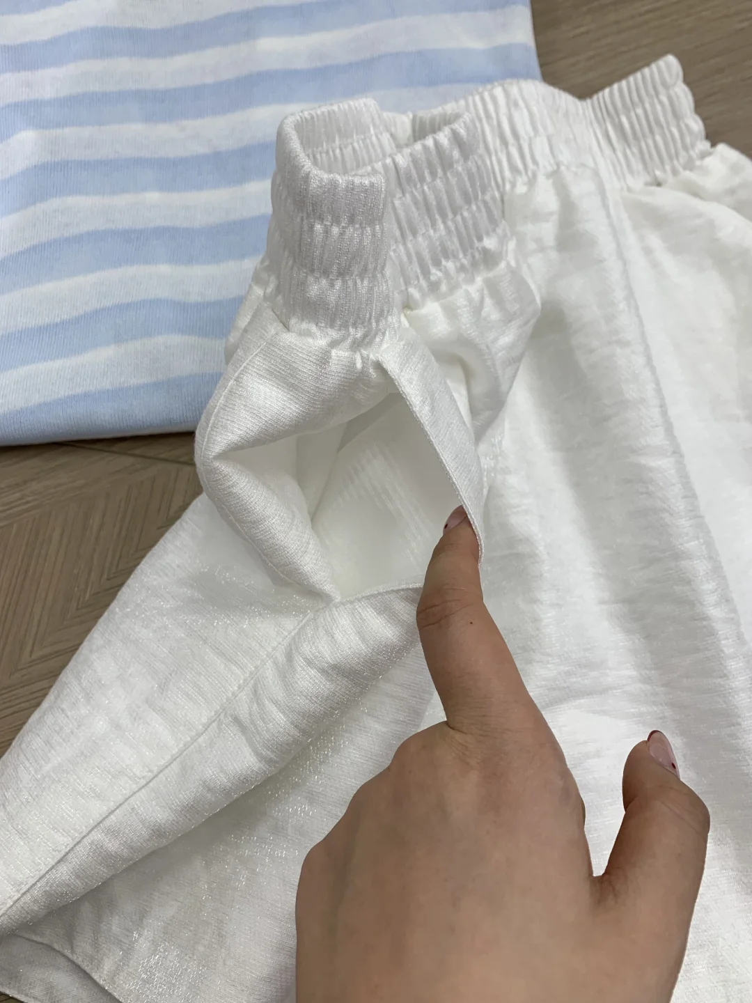 这套穿一次、、vocal三天！！！穿去海边太出片了