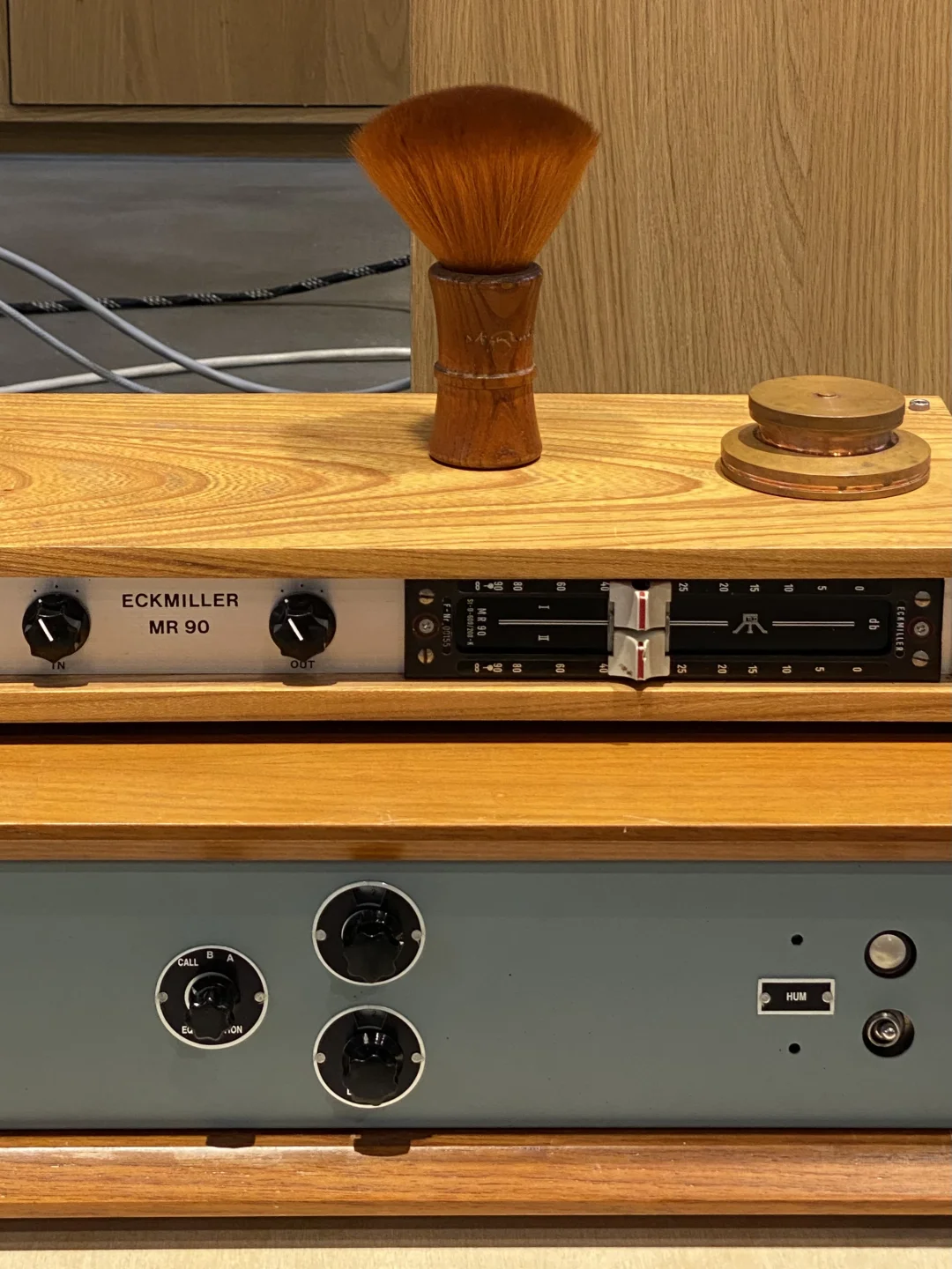 新展｜领略中古音响的设计之美