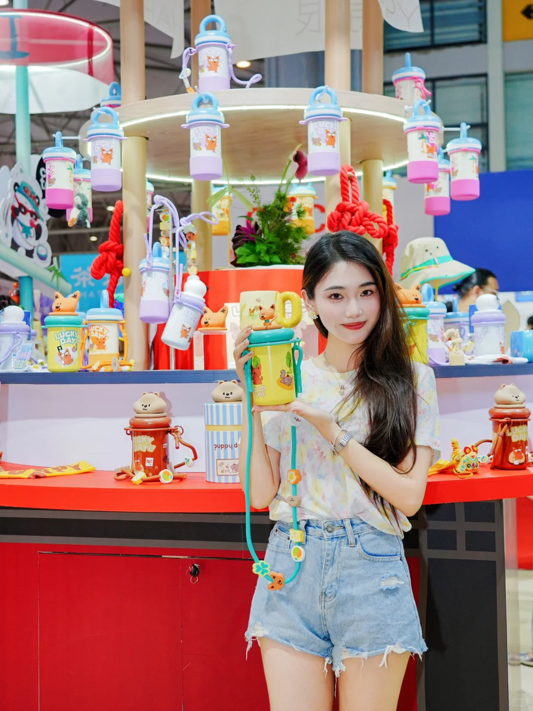 成都礼品展开幕了！超好逛~走到腿痛！