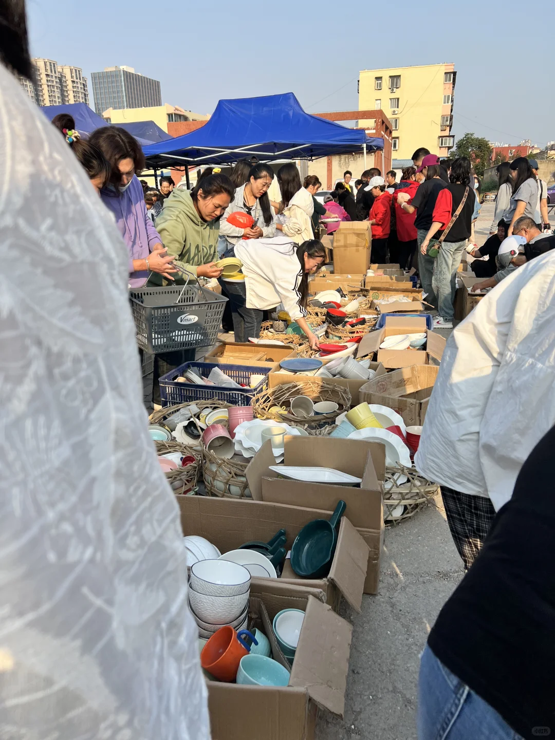 一年一次的唐山陶瓷展览会开幕啦