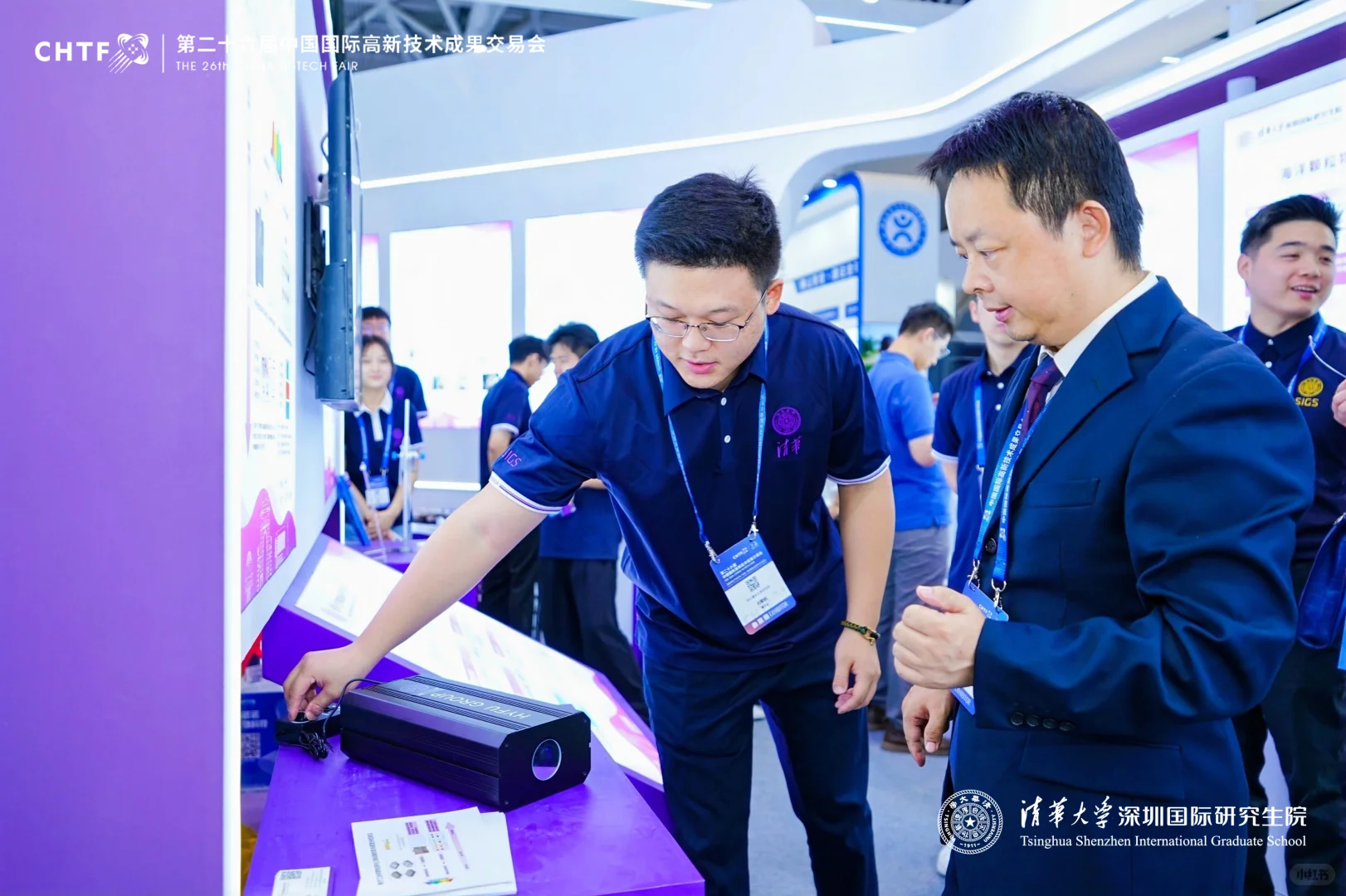 听劝,会展摄影按照这个方法拍领导更满意