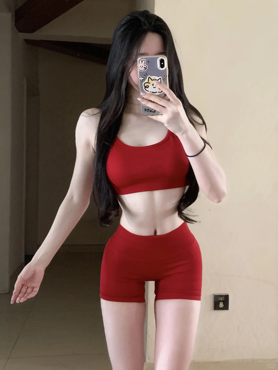 红色真的好显身材!!!
