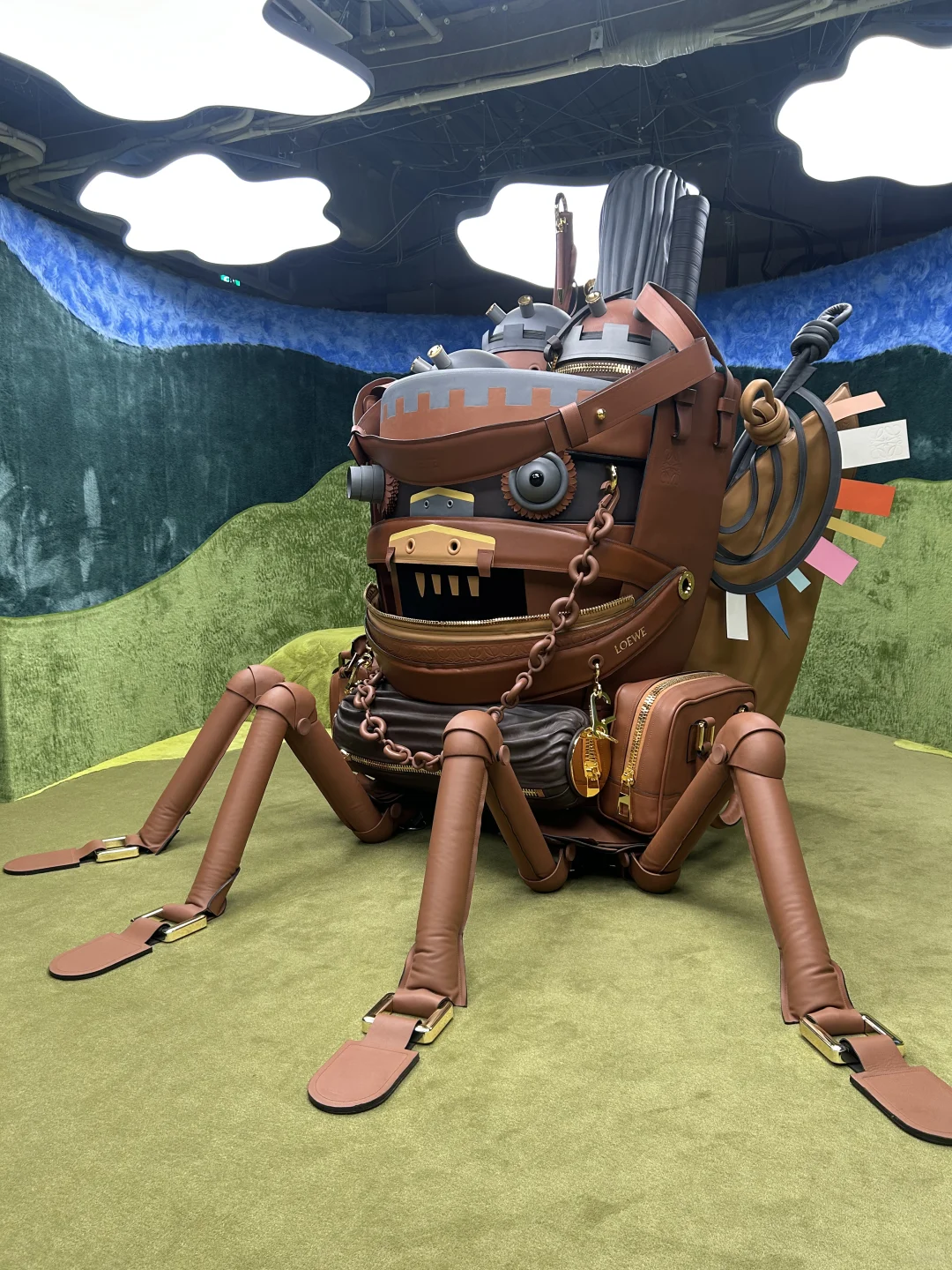 ??东京看展|LOEWE?