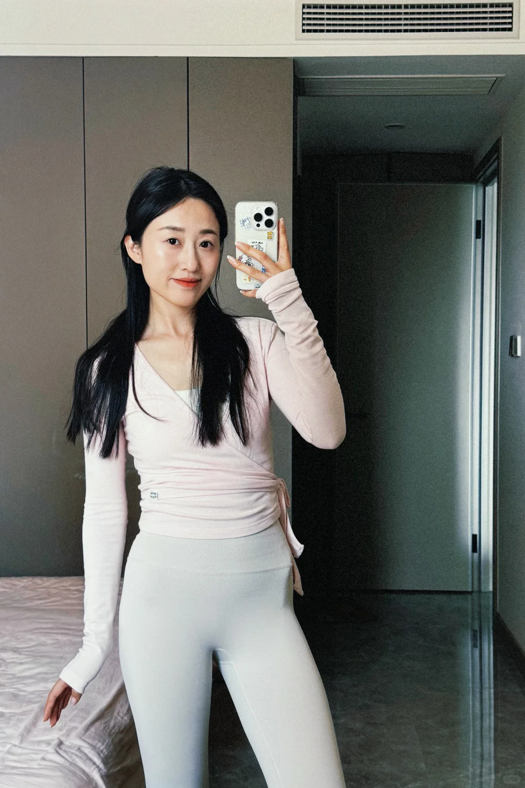 这件瑜伽服也太好看了吧～