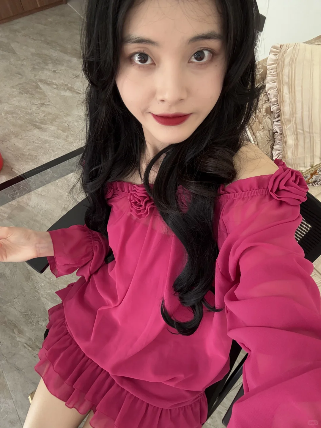 姐妹们听我的！去海边就穿鲜艳的裙子超出片