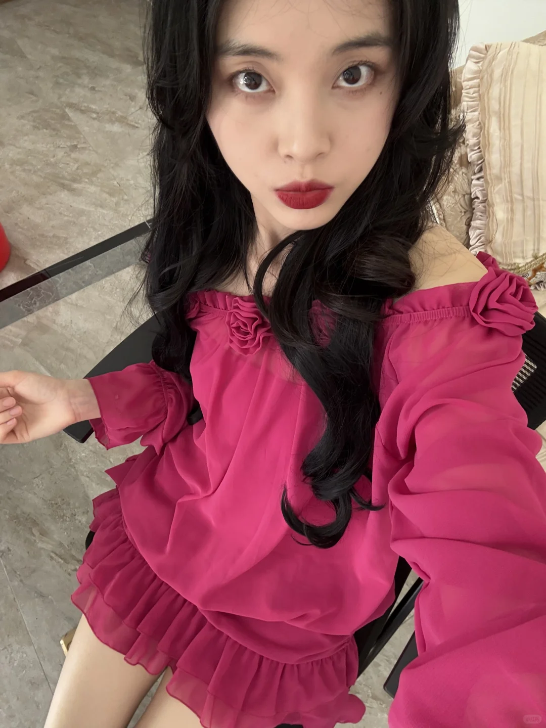 姐妹们听我的！去海边就穿鲜艳的裙子超出片