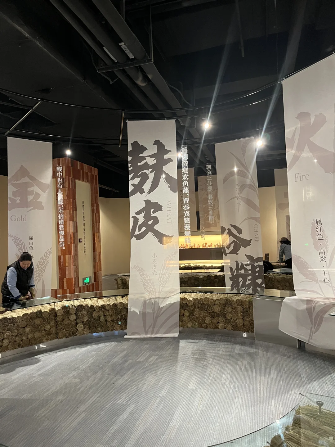 补上一篇，施工过程中一些生动的画面