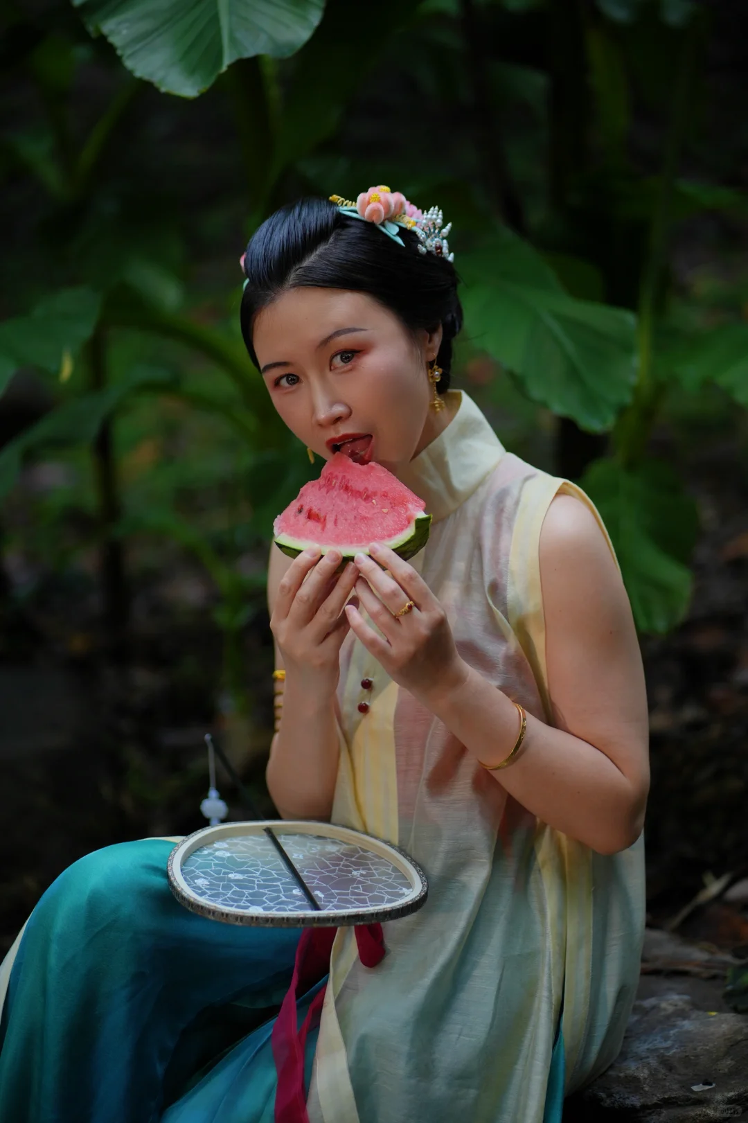 一位大明少妇的消夏日常