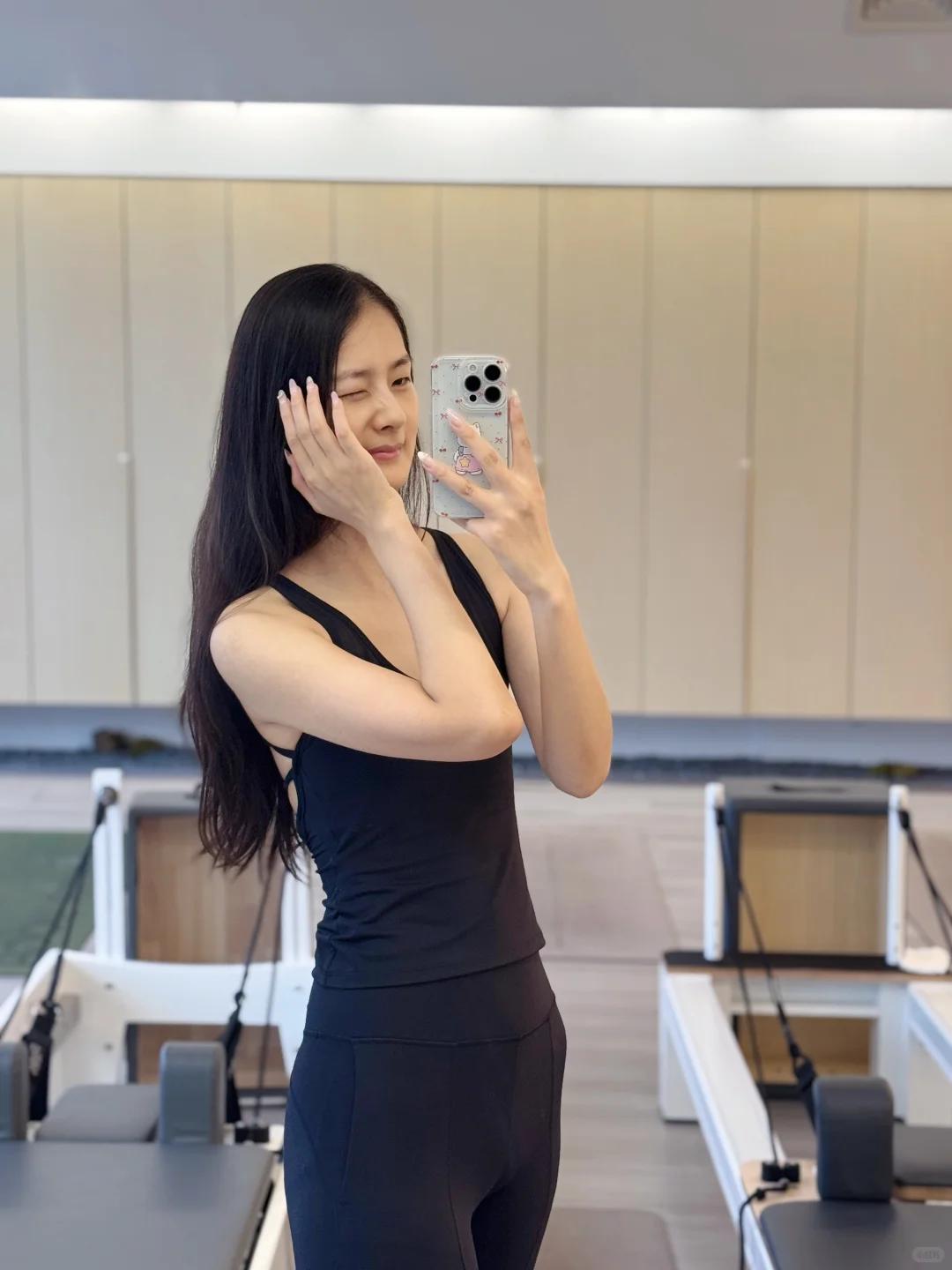 好看的瑜伽服是运动的精神氮泵