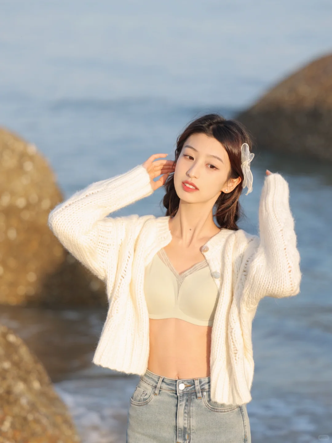 来海边实现穿衣自由